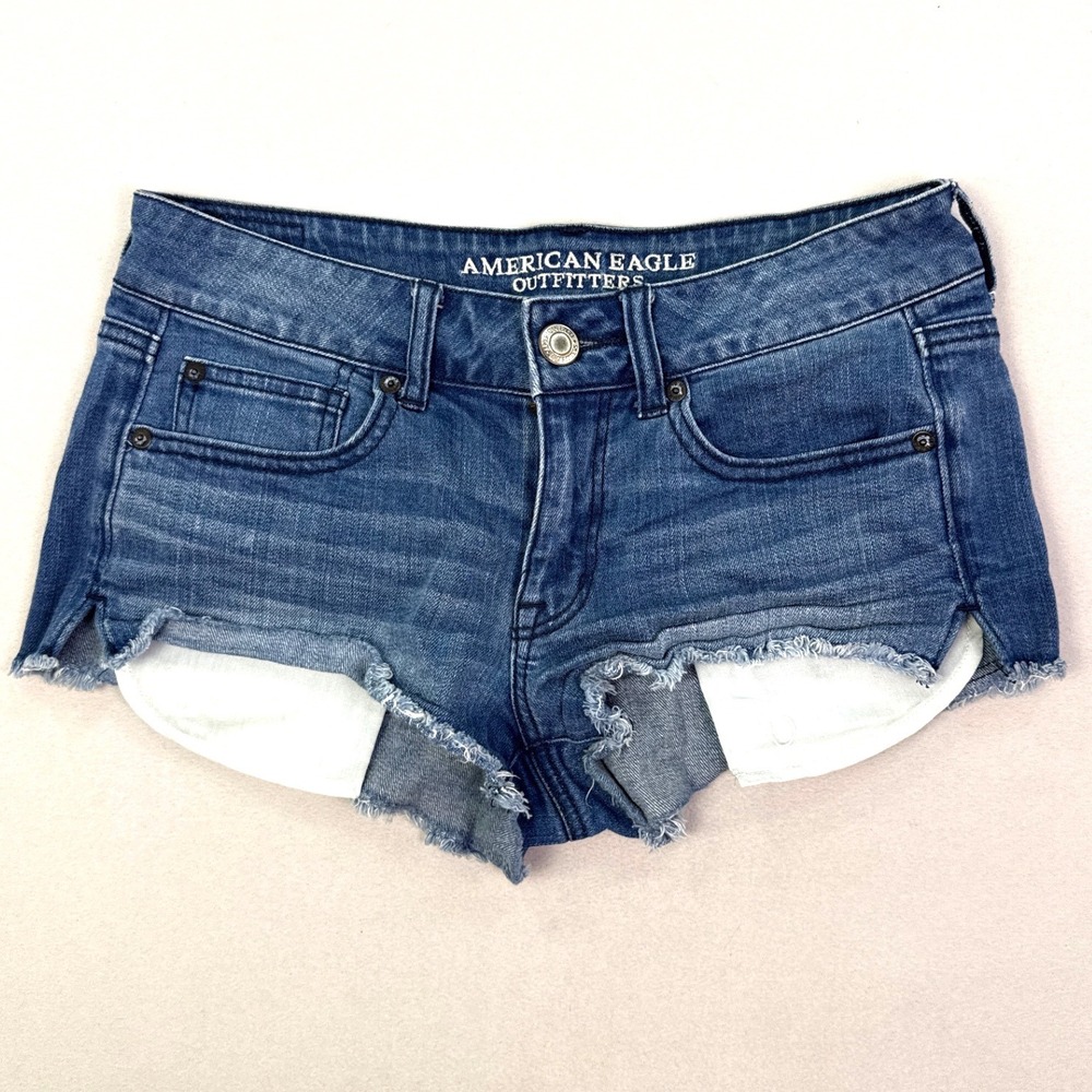American Eagle Outfitters Shorttie Denim Shorts Blue Low Rise Raw Hem Size 6